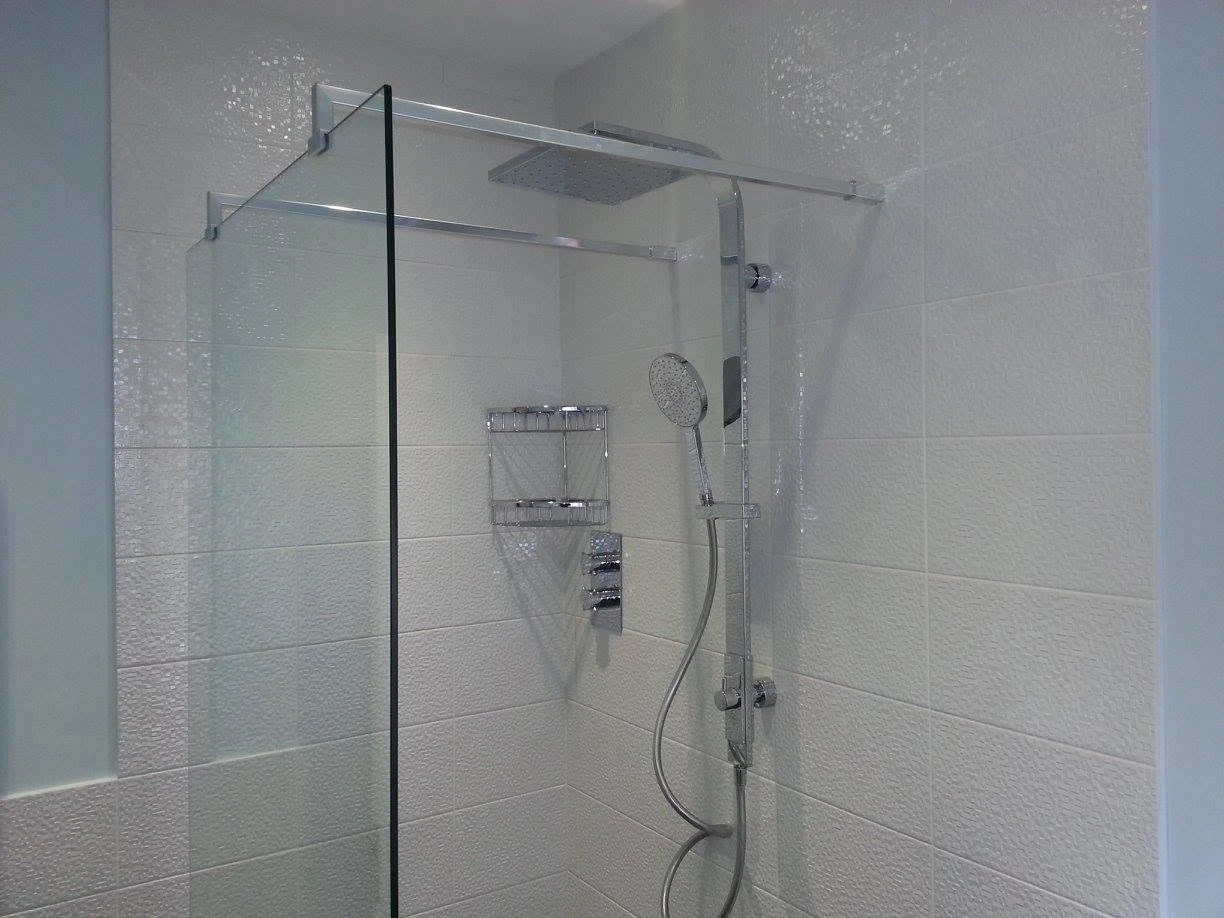 shower cubicle