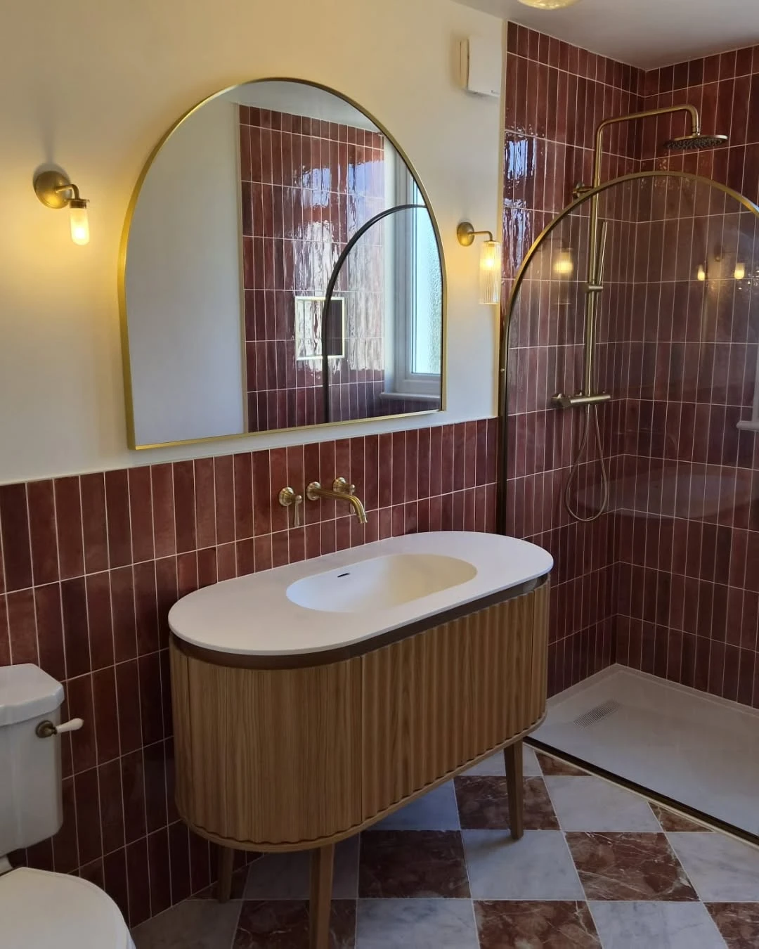 sink in bathroom